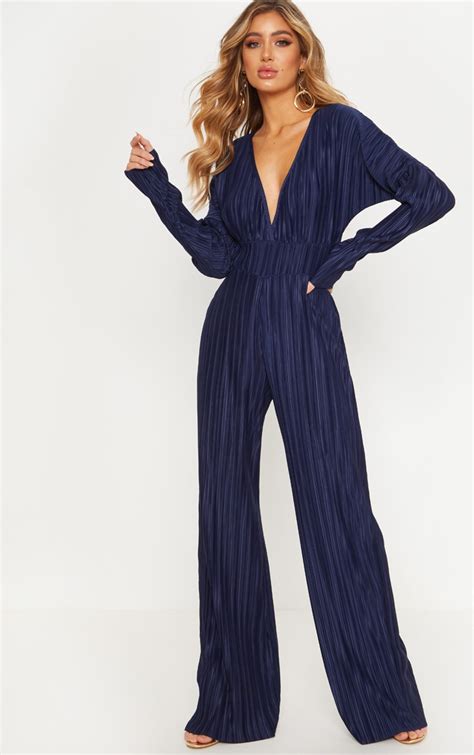 navy blue long sleeve jumpsuit.